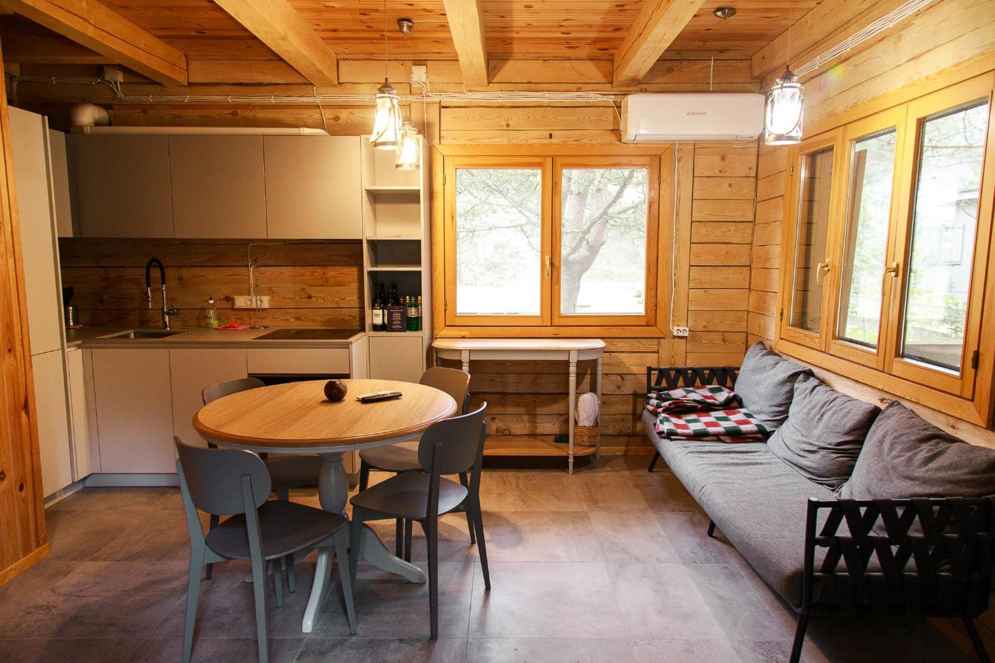 Roze Guest Houses Sklandas Bernāti Eksteriør billede