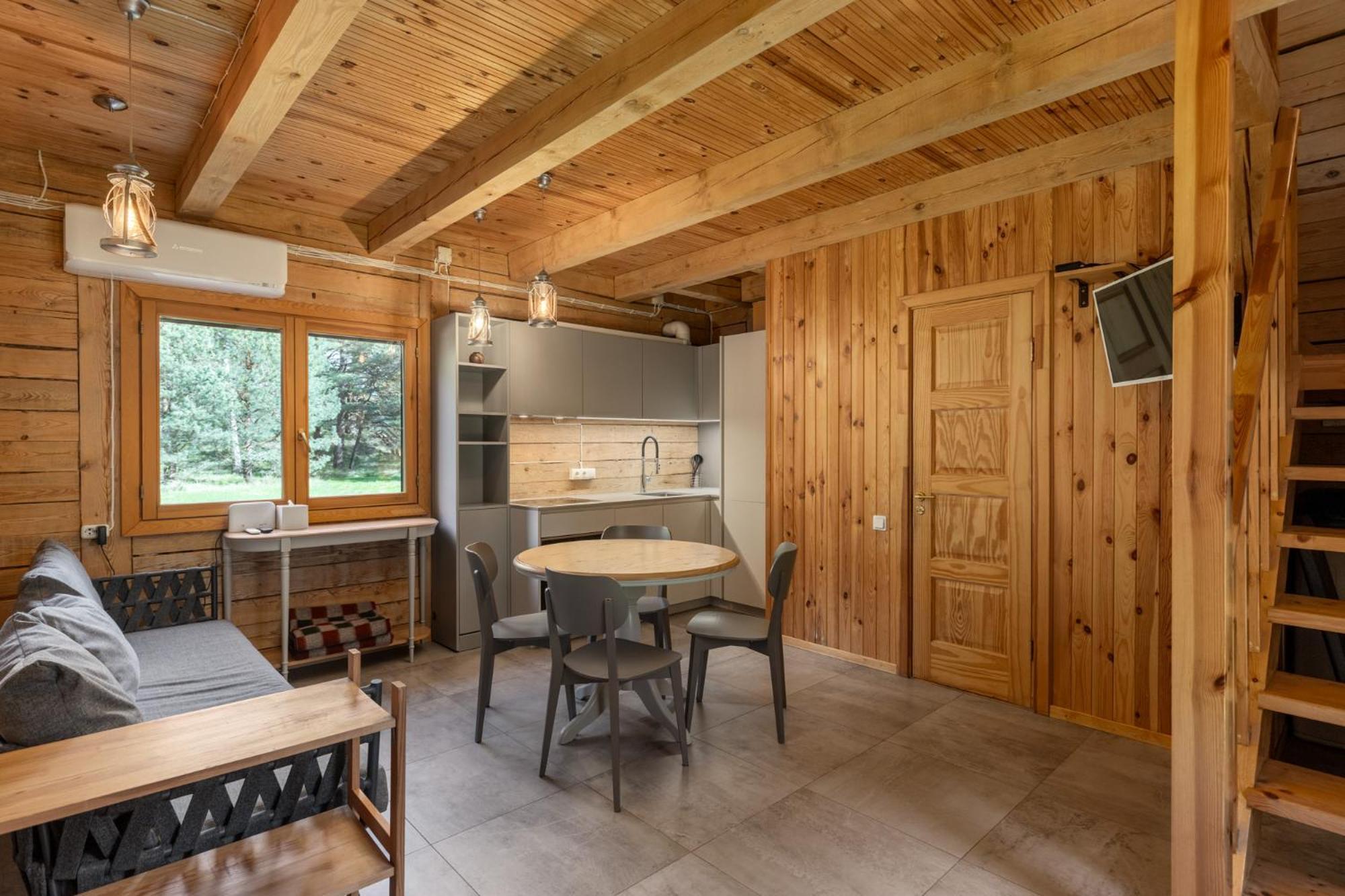Roze Guest Houses Sklandas Bernāti Eksteriør billede